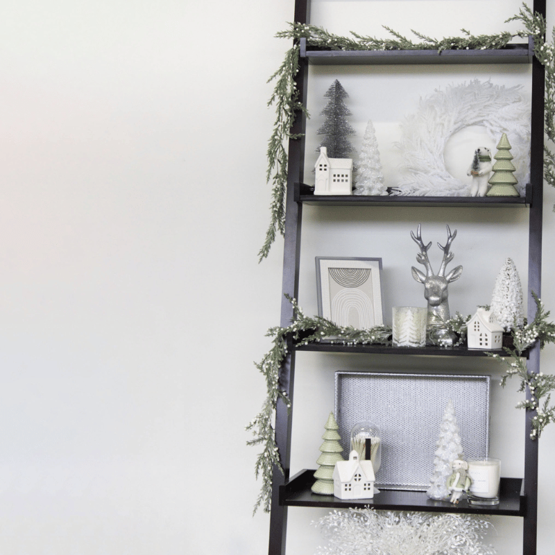 Frosted Cedar Berries Garland