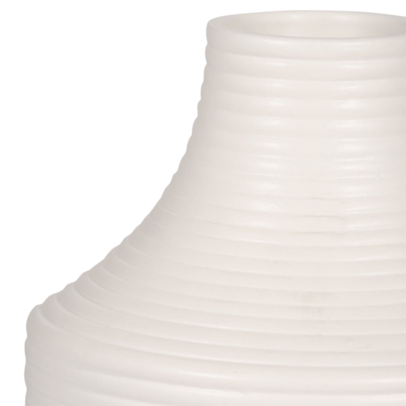 Ribbed Diana Vase